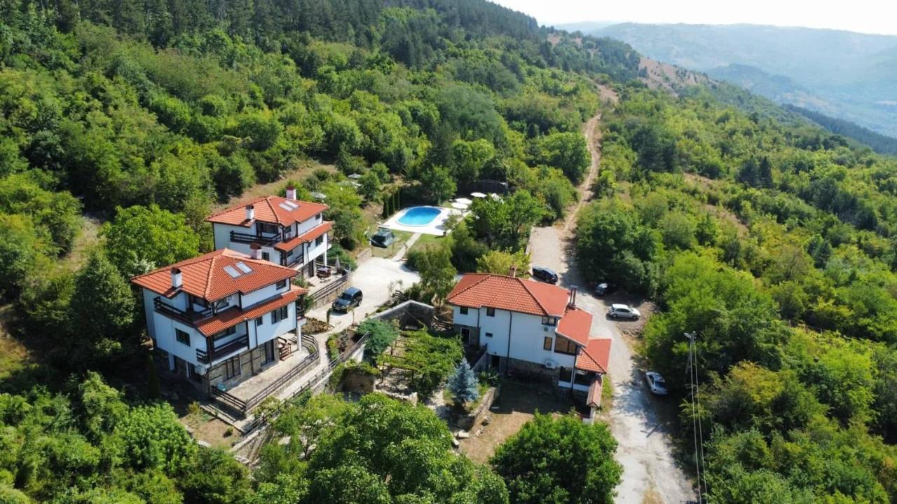 Комплекс Белла Терра Villa Gostilitsa Ngoại thất bức ảnh